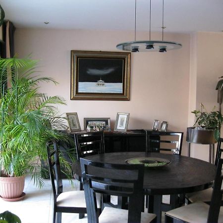 B&B Middelheim アントウェルペン エクステリア 写真